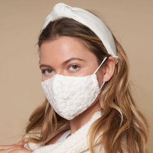 🔥 Lele Sadoughi face mask